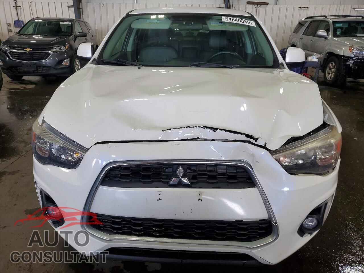 MITSUBISHI OUTLANDER 2015 - 4A4AR4AU7FE007731
