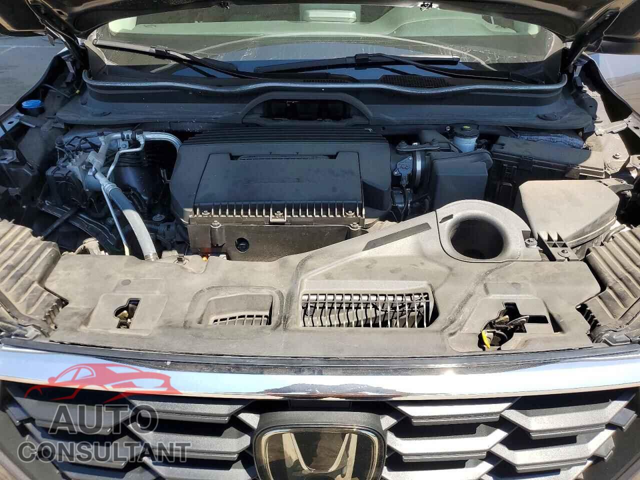 HONDA PILOT 2023 - 5FNYG2H45PB007670