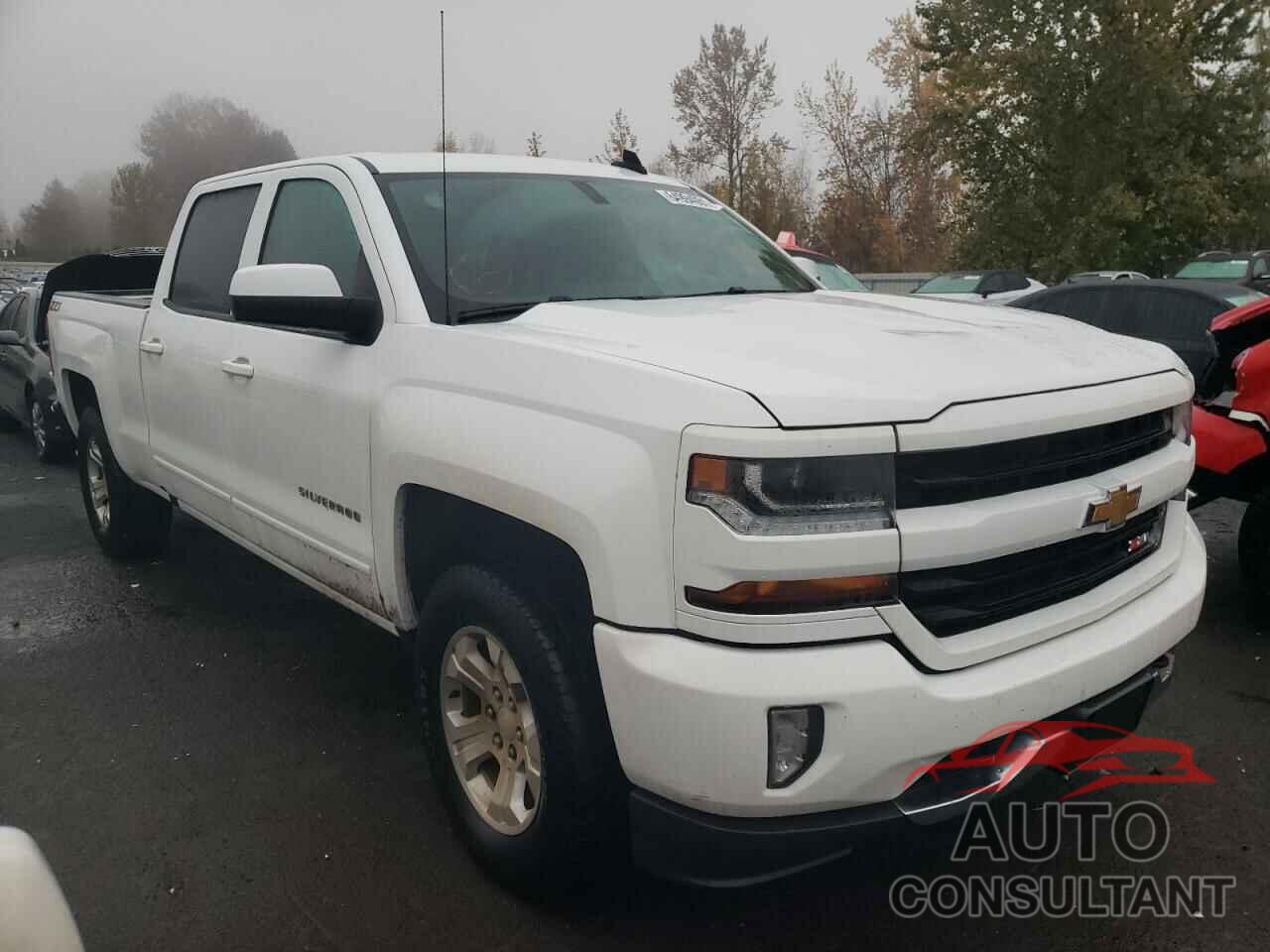 CHEVROLET SILVERADO 2018 - 3GCUKREC9JG251566