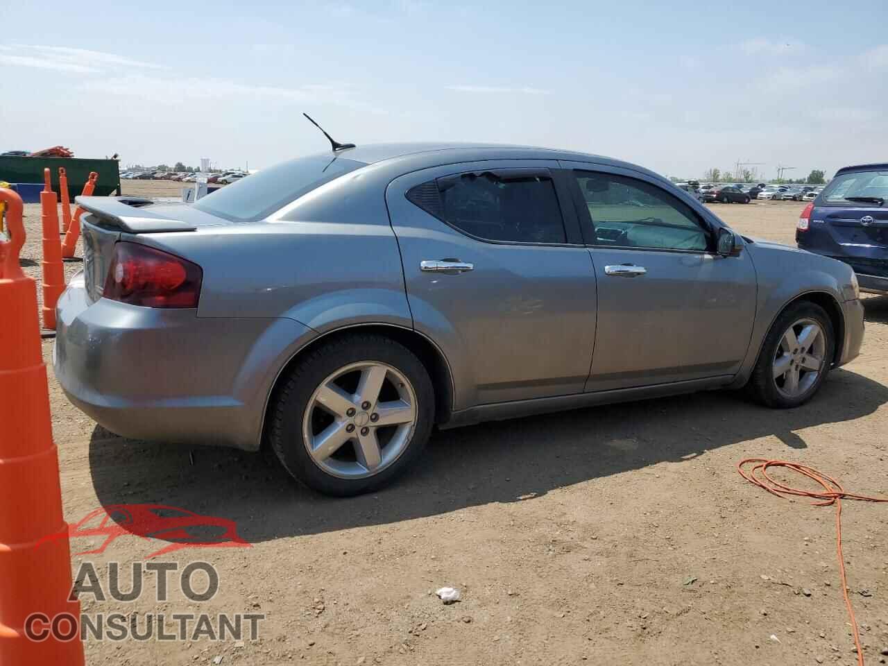 DODGE AVENGER 2011 - 1B3BD2FG6BN577975