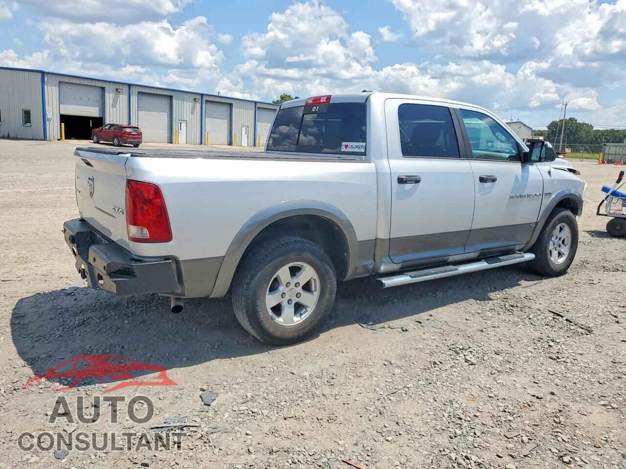 DODGE RAM 1500 2012 - 1C6RD7LT0CS161426