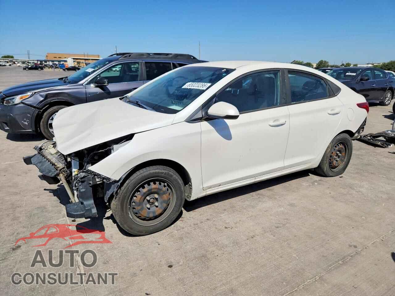 HYUNDAI ACCENT 2018 - 3KPC24A39JE018383