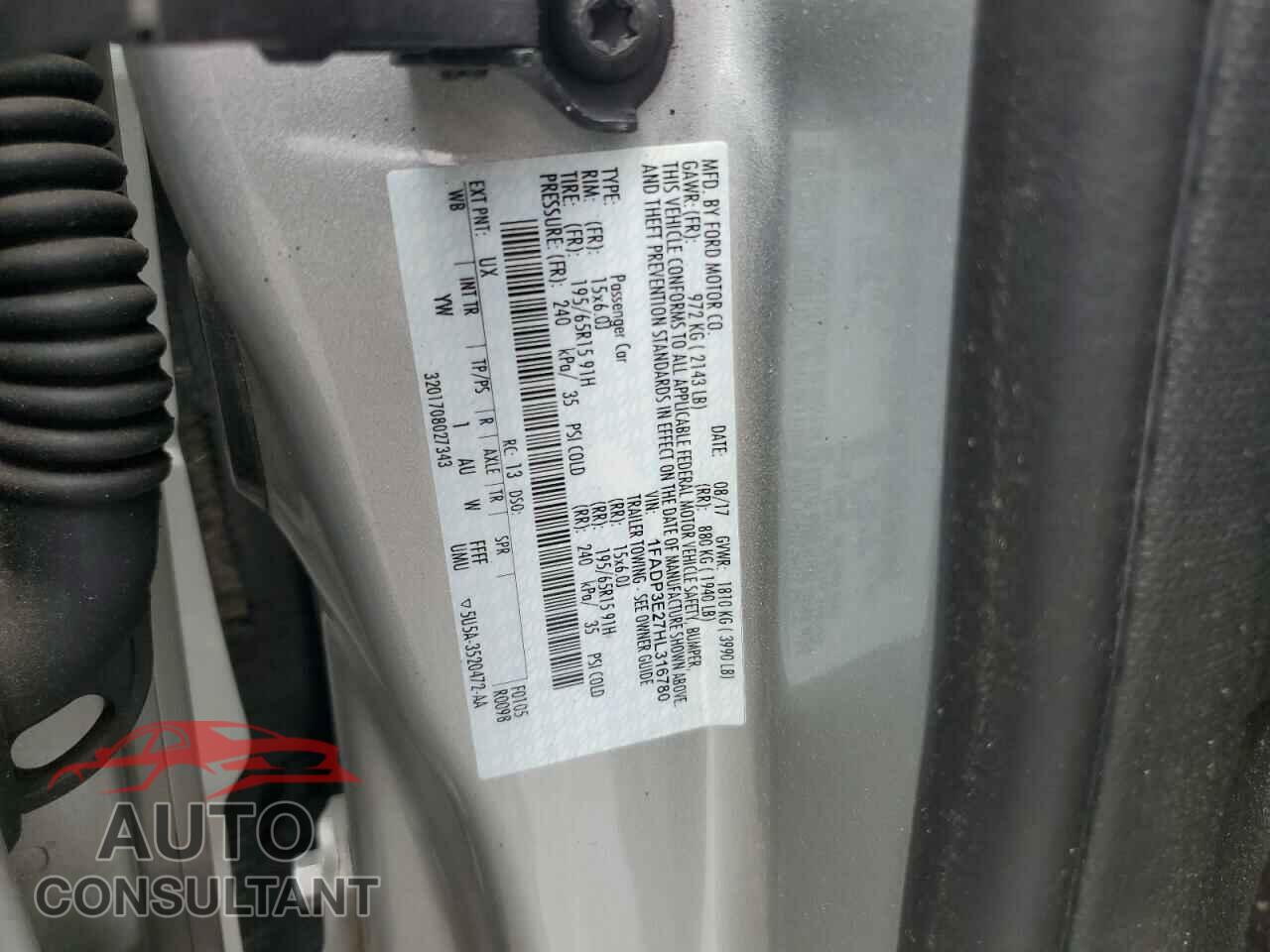 FORD FOCUS 2017 - 1FADP3E27HL316780