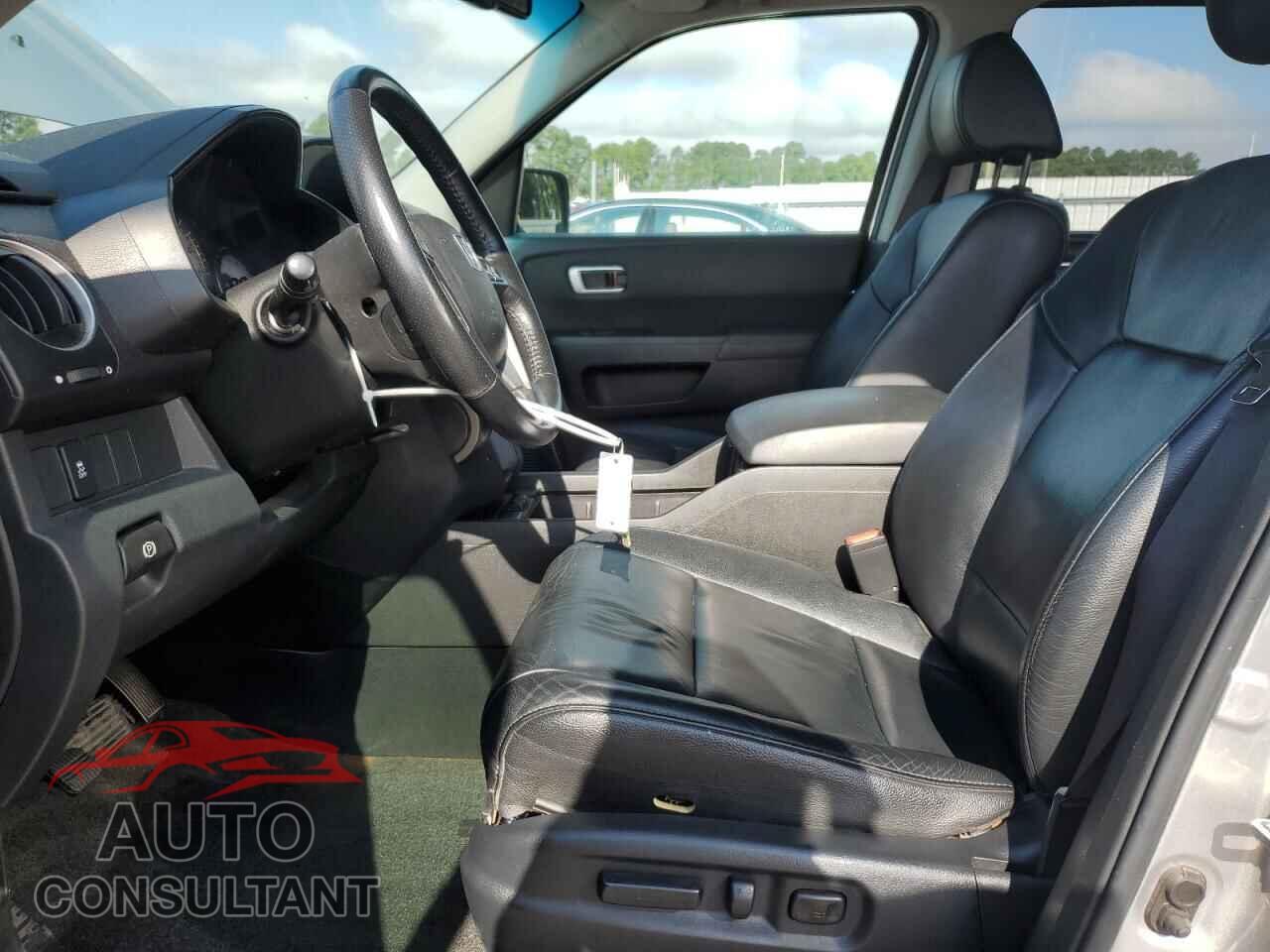 HONDA PILOT 2013 - 5FNYF4H55DB034256