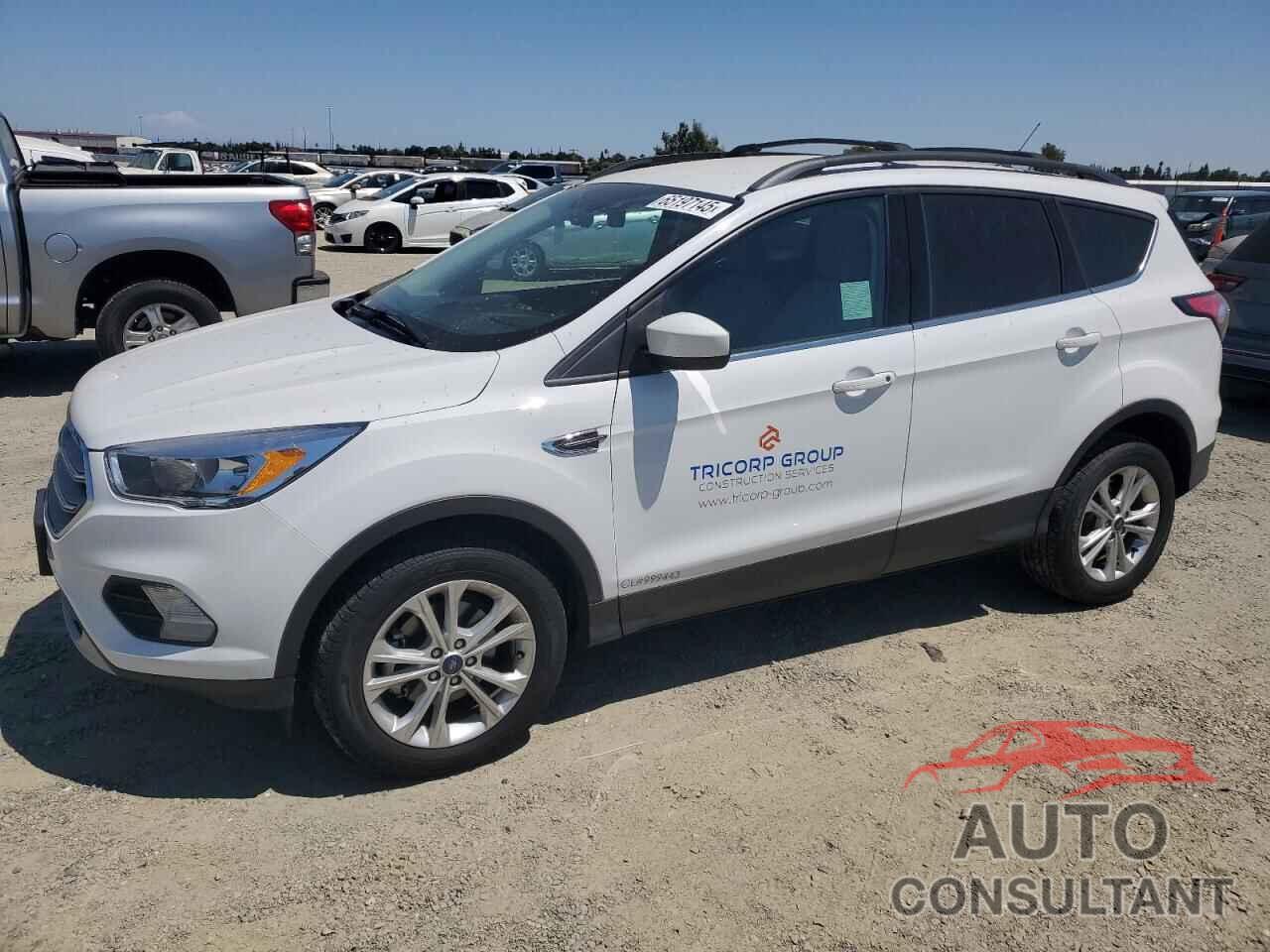 FORD ESCAPE 2018 - 1FMCU0GD9JUD37802
