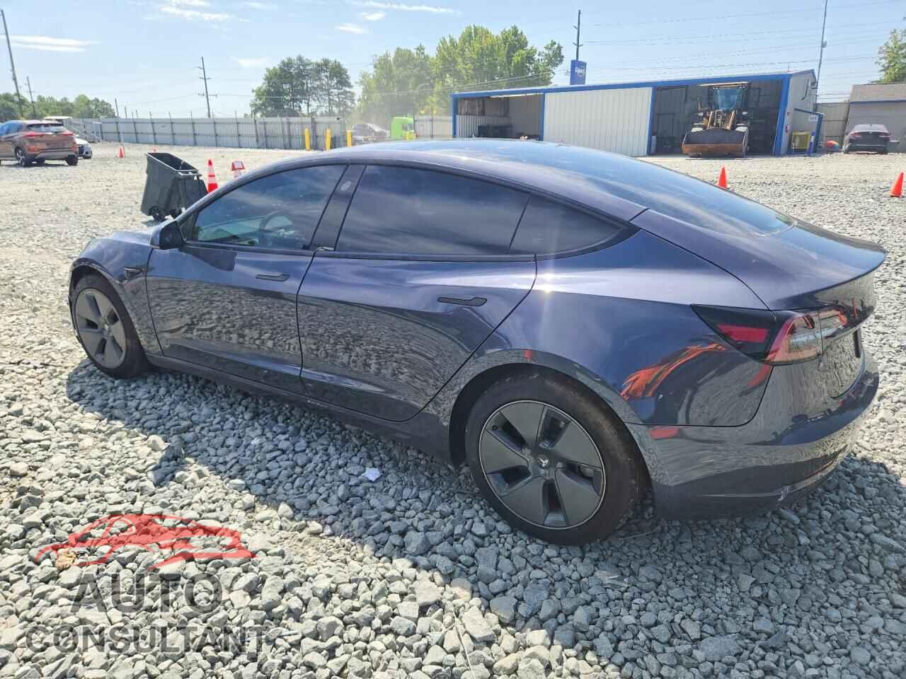 TESLA MODEL 3 2021 - 5YJ3E1EA1MF099800
