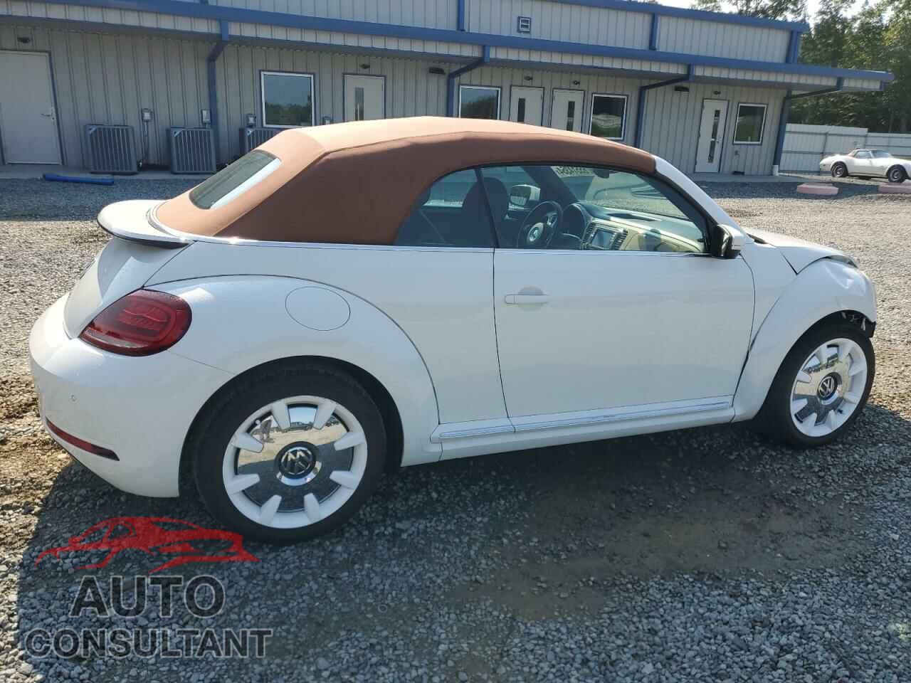 VOLKSWAGEN BEETLE 2019 - 3VW5DAAT7KM507418