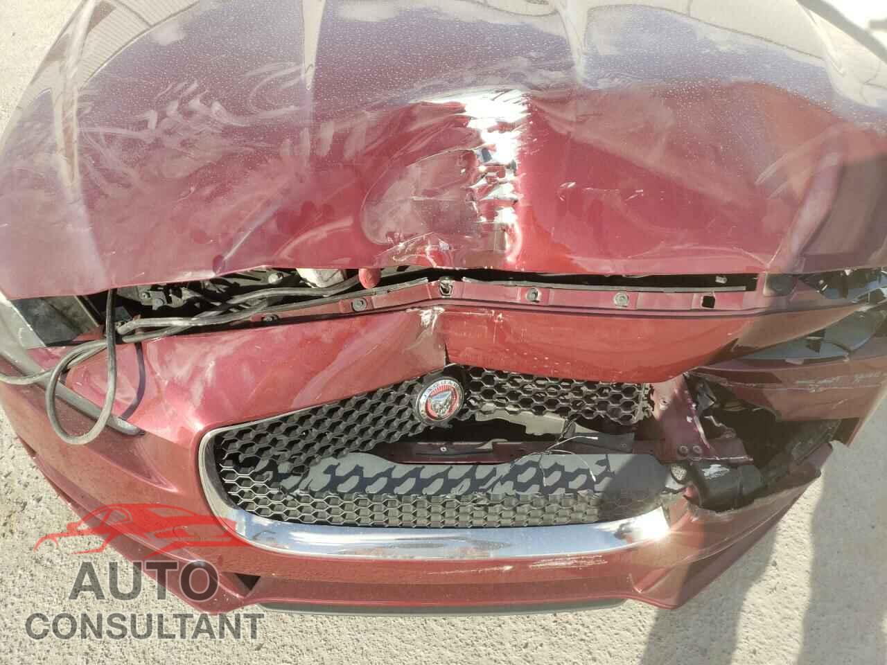 JAGUAR XE 2017 - SAJAR4BG3HA964210
