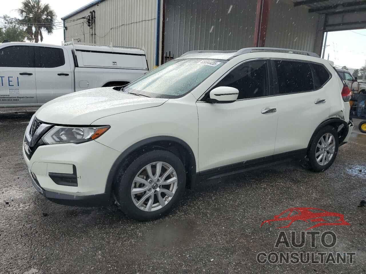 NISSAN ROGUE 2017 - 5N1AT2MT2HC827614