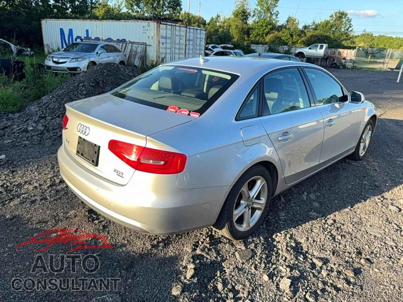 AUDI A4 2013 - WAUDFAFL6DN039835
