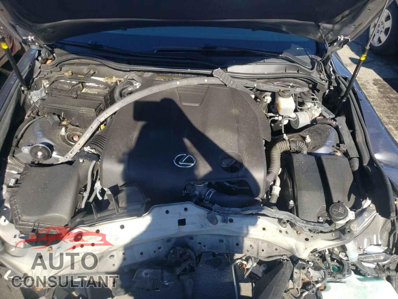 LEXUS IS 2014 - JTHCF1D29E5005378