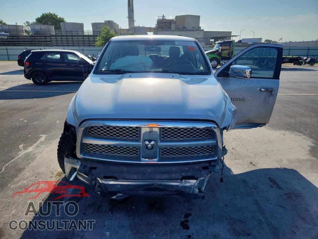 DODGE RAM 1500 2012 - 1C6RD7NT2CS315194