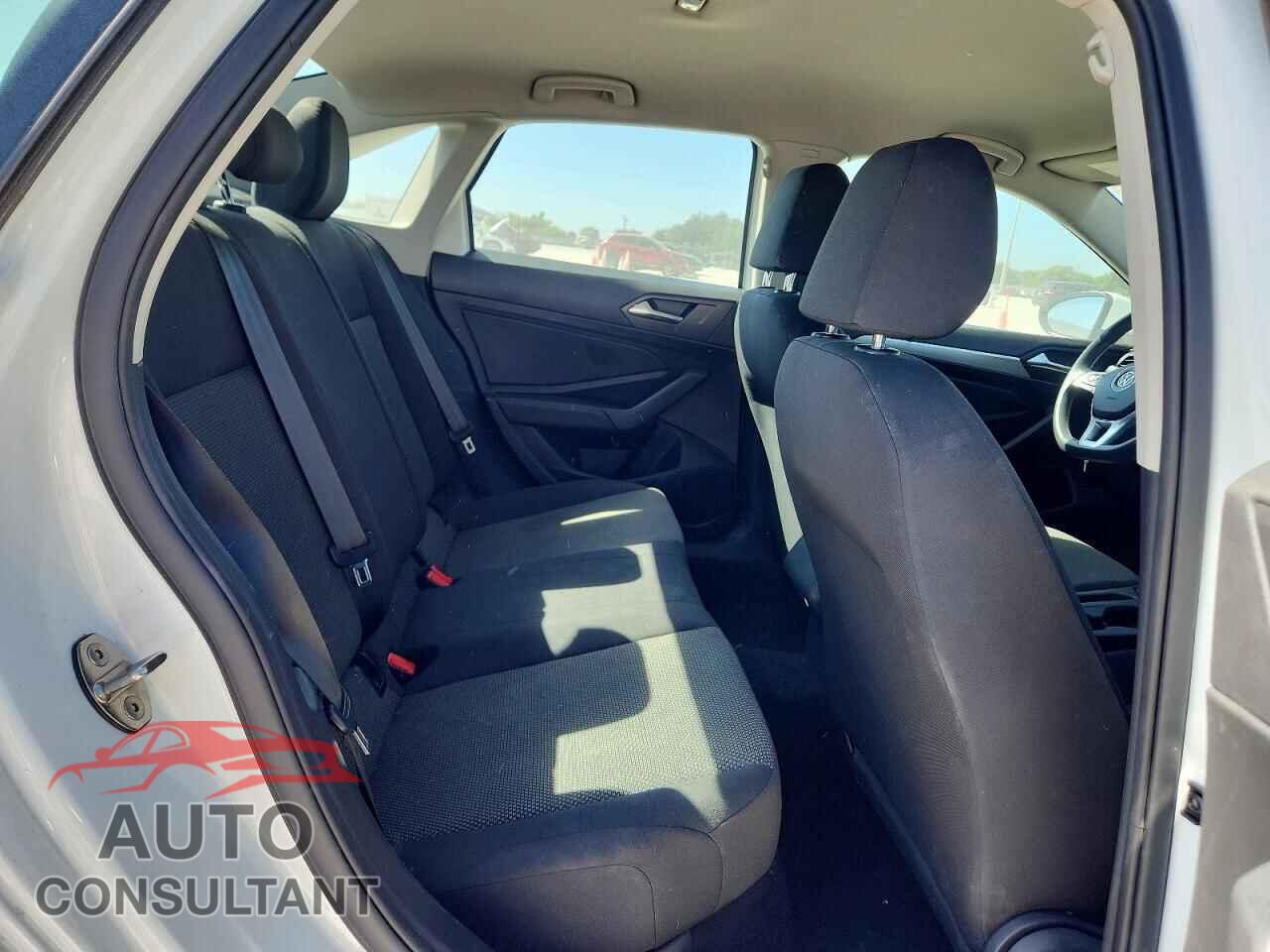 VOLKSWAGEN JETTA 2019 - 3VWCB7BUXKM226706
