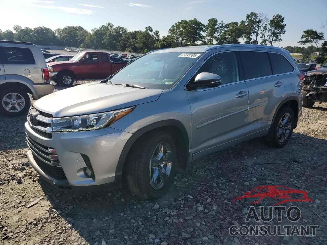 TOYOTA HIGHLANDER 2018 - 5TDDZRFH8JS912009