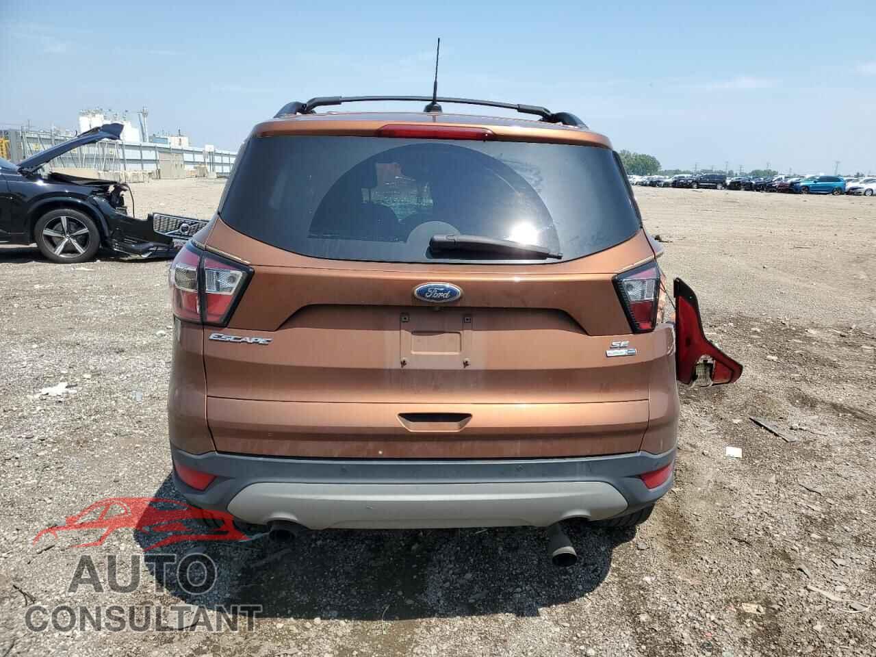 FORD ESCAPE 2017 - 1FMCU9GD2HUB99812