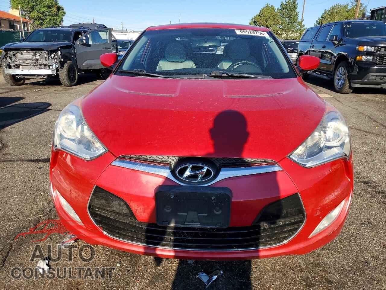HYUNDAI VELOSTER 2012 - KMHTC6AD5CU049888