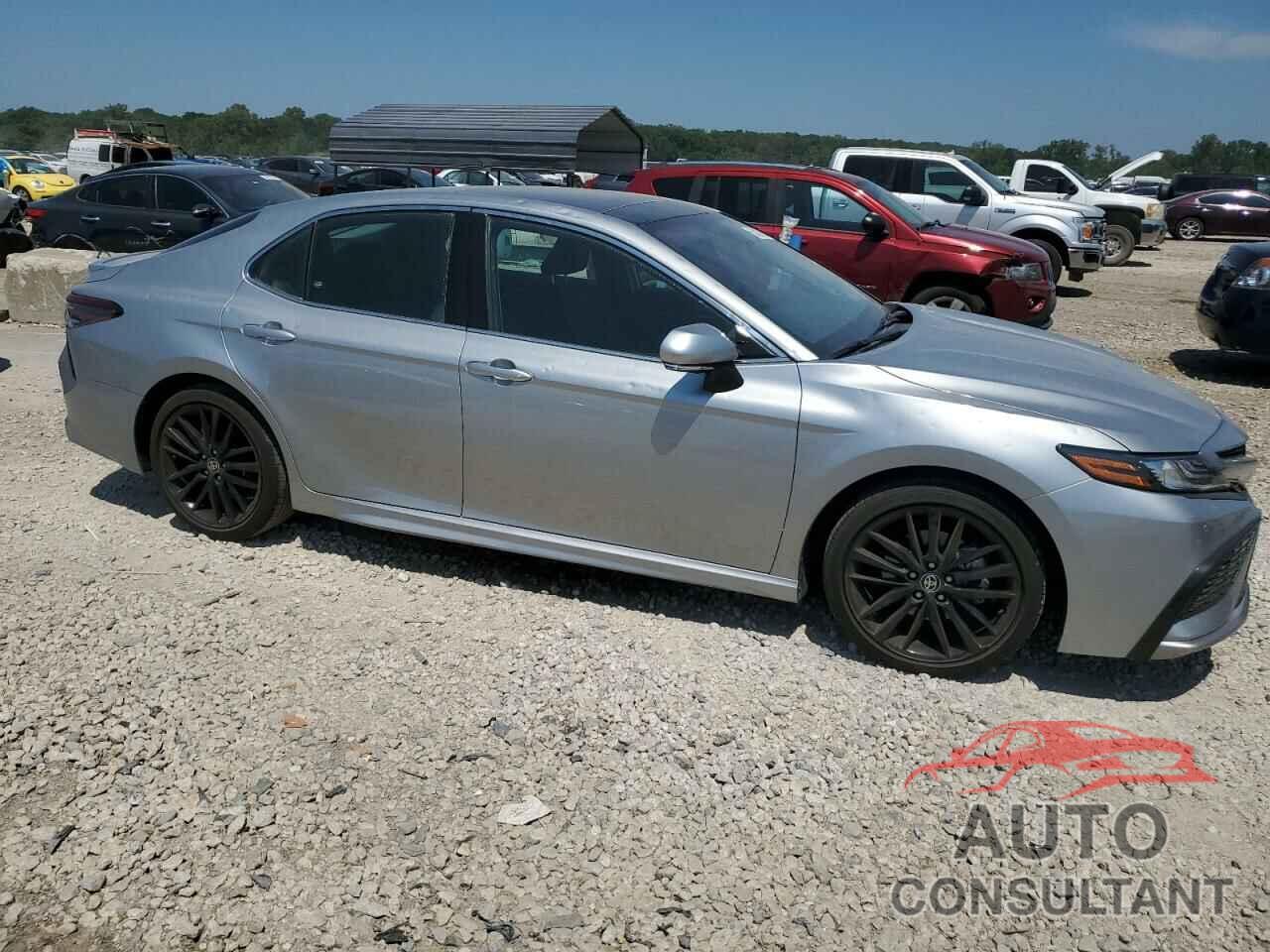 TOYOTA CAMRY 2022 - 4T1K61AK1NU066534