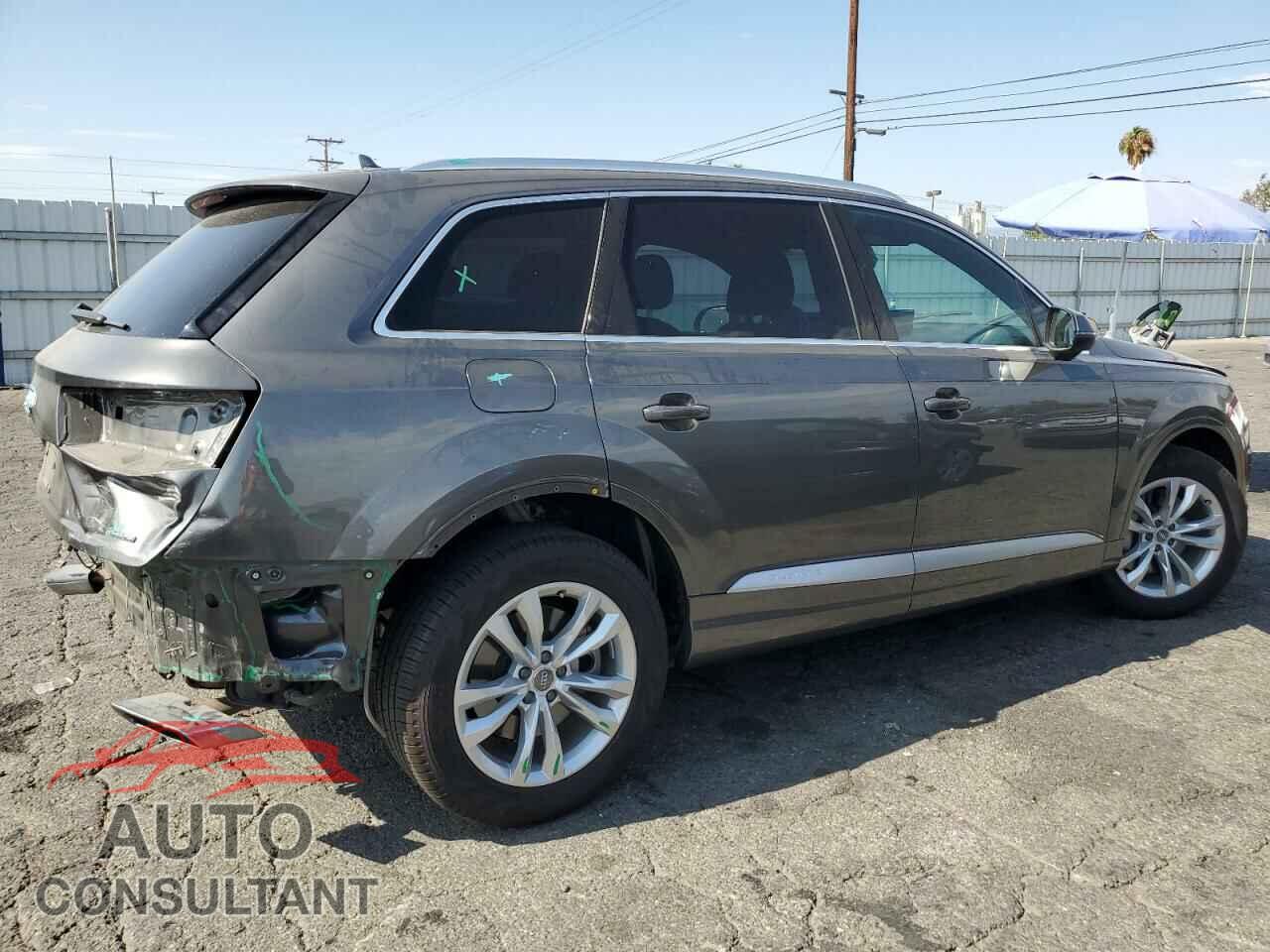 AUDI Q7 2019 - WA1AHAF70KD047140