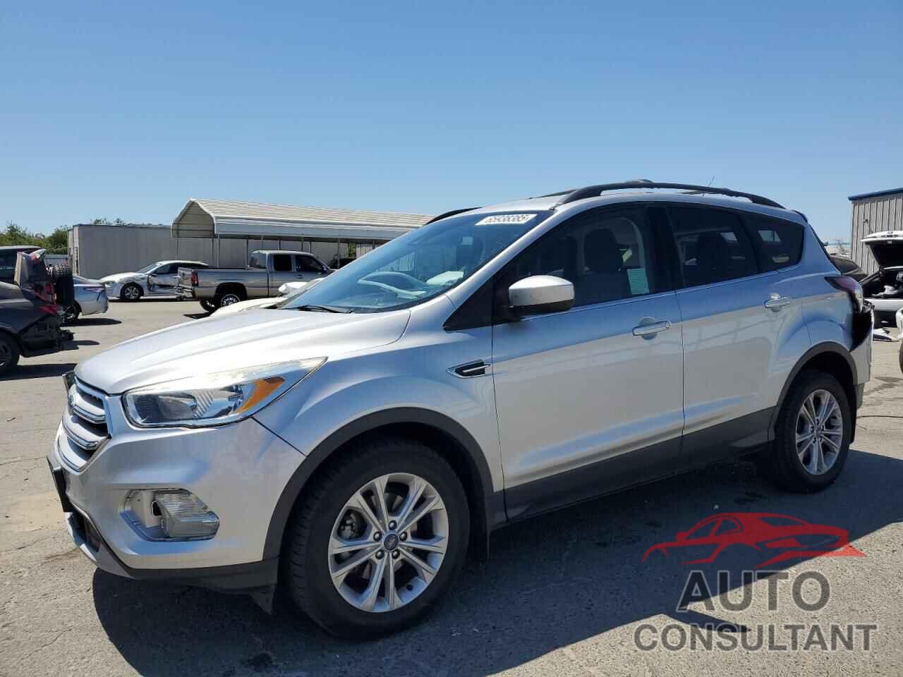 FORD ESCAPE 2018 - 1FMCU0GD0JUB85649