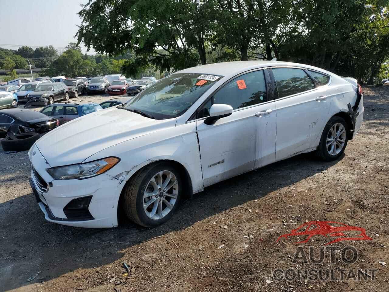 FORD FUSION 2019 - 3FA6P0LU6KR205982