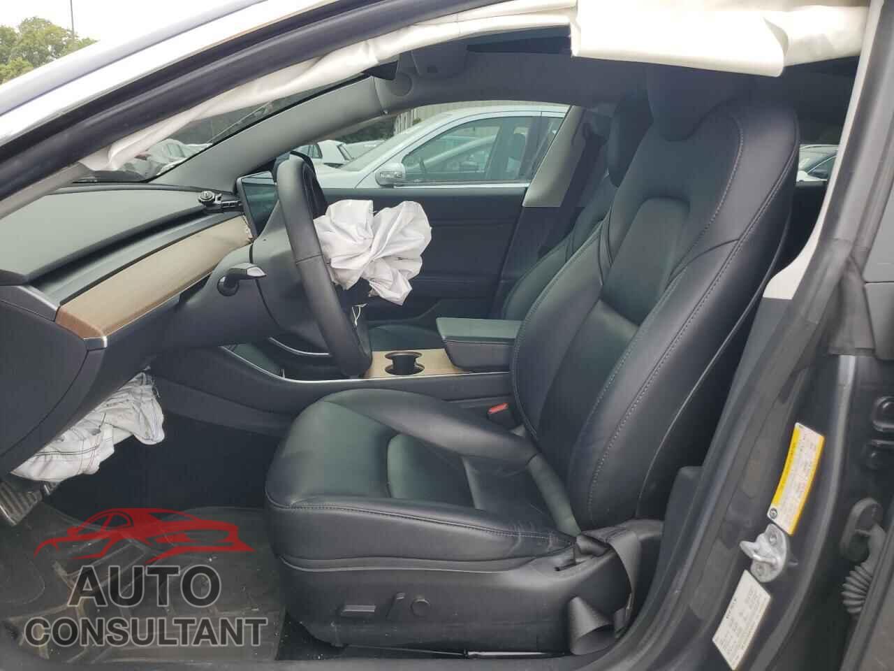 TESLA MODEL 3 2019 - 5YJ3E1EA3KF435573