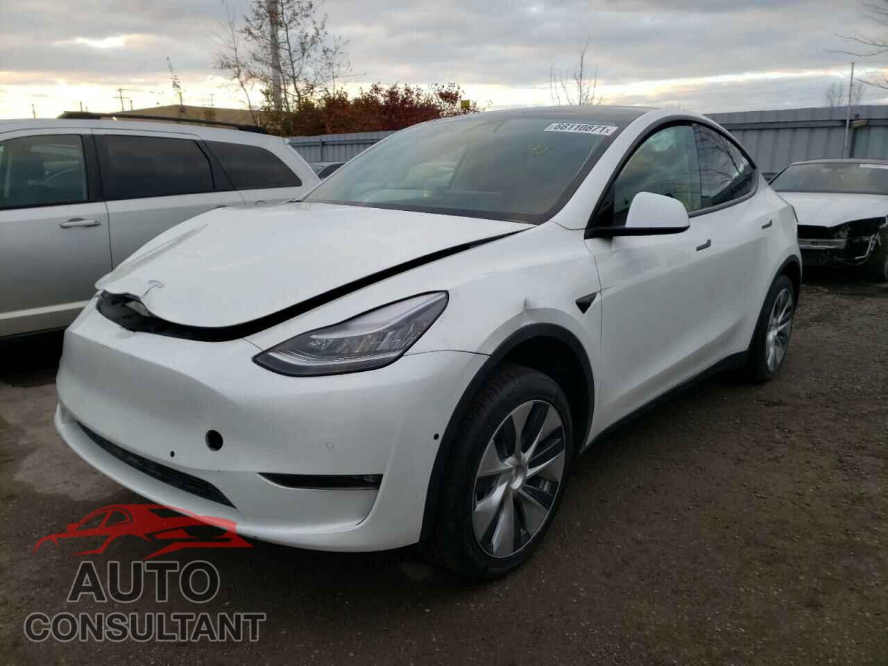 TESLA MODEL Y 2021 - 5YJYGDED3MF119489