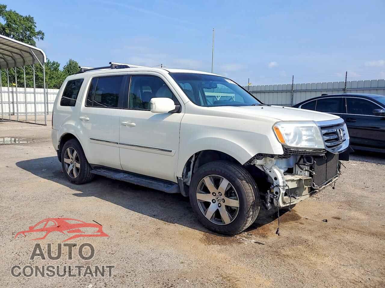 HONDA PILOT 2013 - 5FNYF3H98DB001989