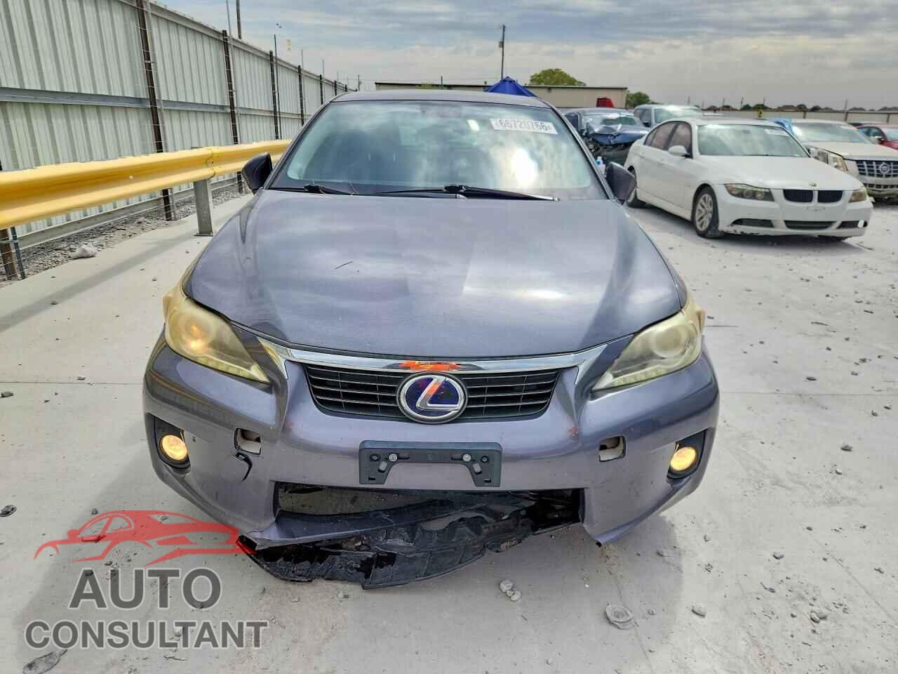 LEXUS CT 200 2013 - JTHKD5BH1D2124512