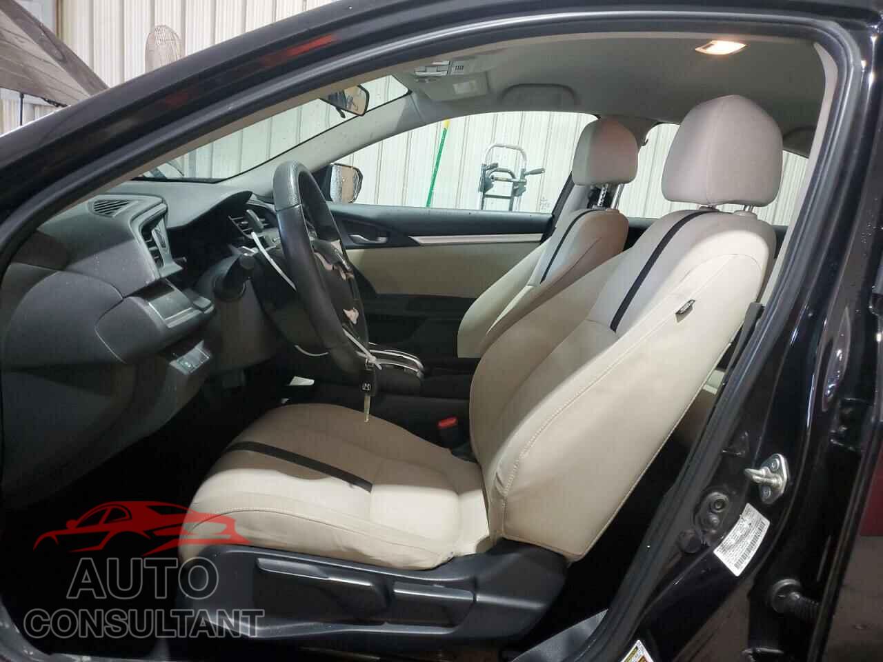 HONDA CIVIC 2017 - 2HGFC2F58HH515238