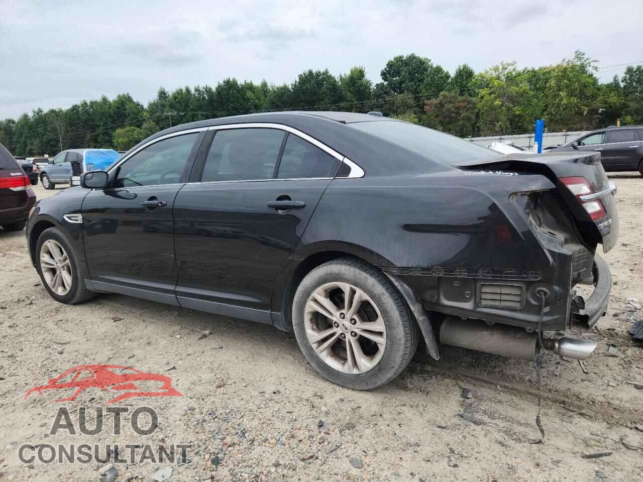 FORD TAURUS 2015 - 1FAHP2E85FG132329