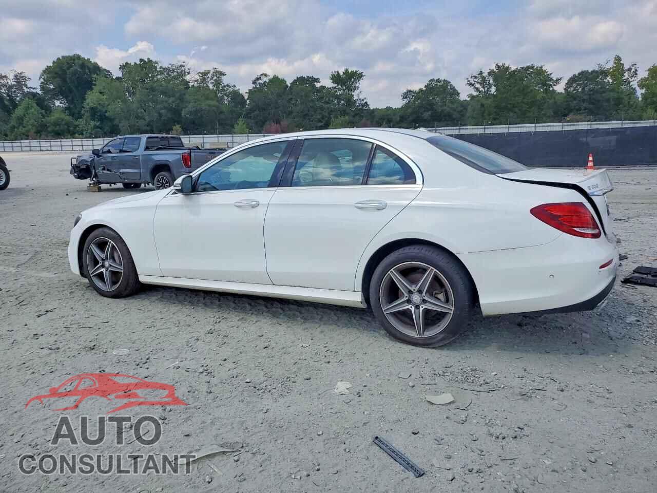 MERCEDES-BENZ E-CLASS 2017 - WDDZF4KB7HA197997