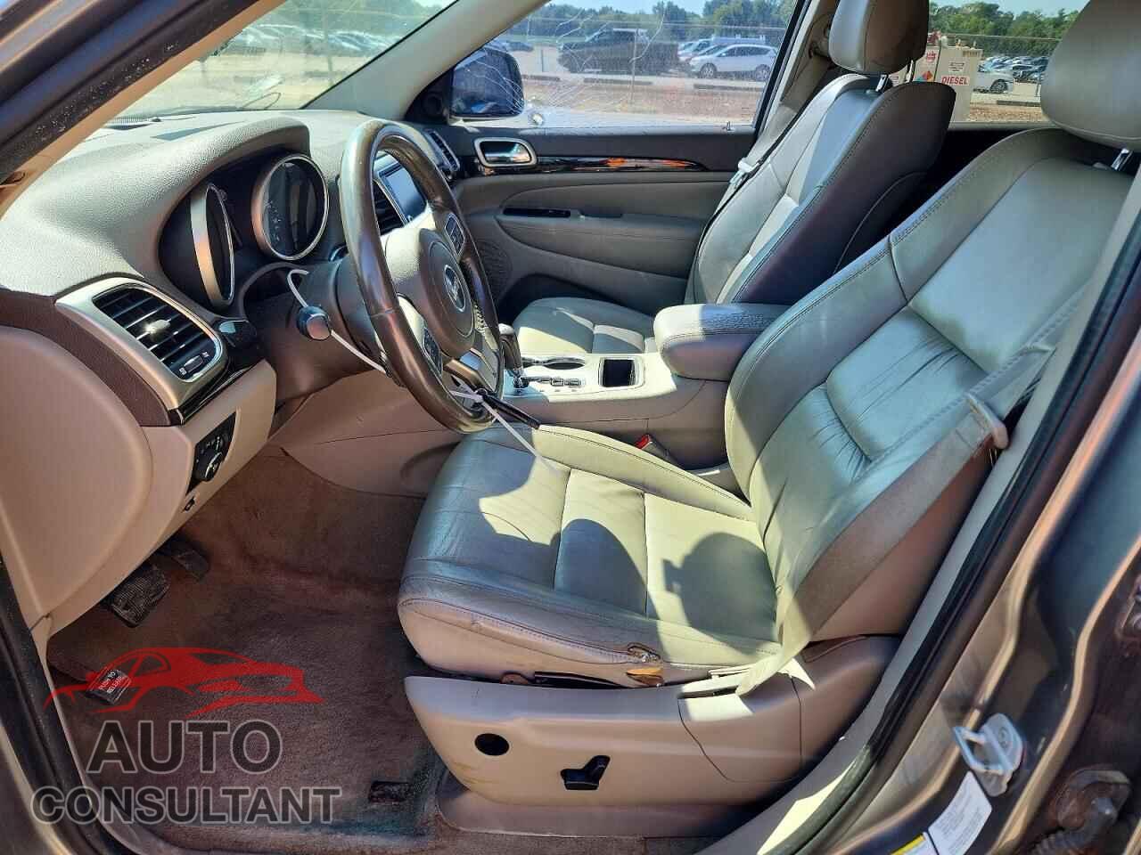JEEP CHEROKEE 2011 - 1J4RR4GG3BC650833