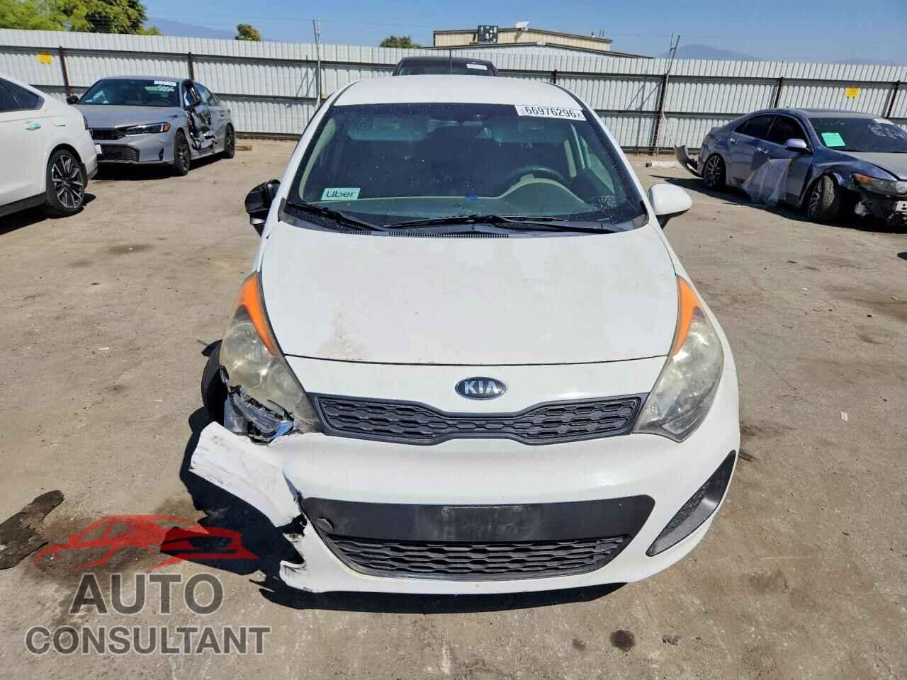 KIA RIO 2014 - KNADM5A37E6350335