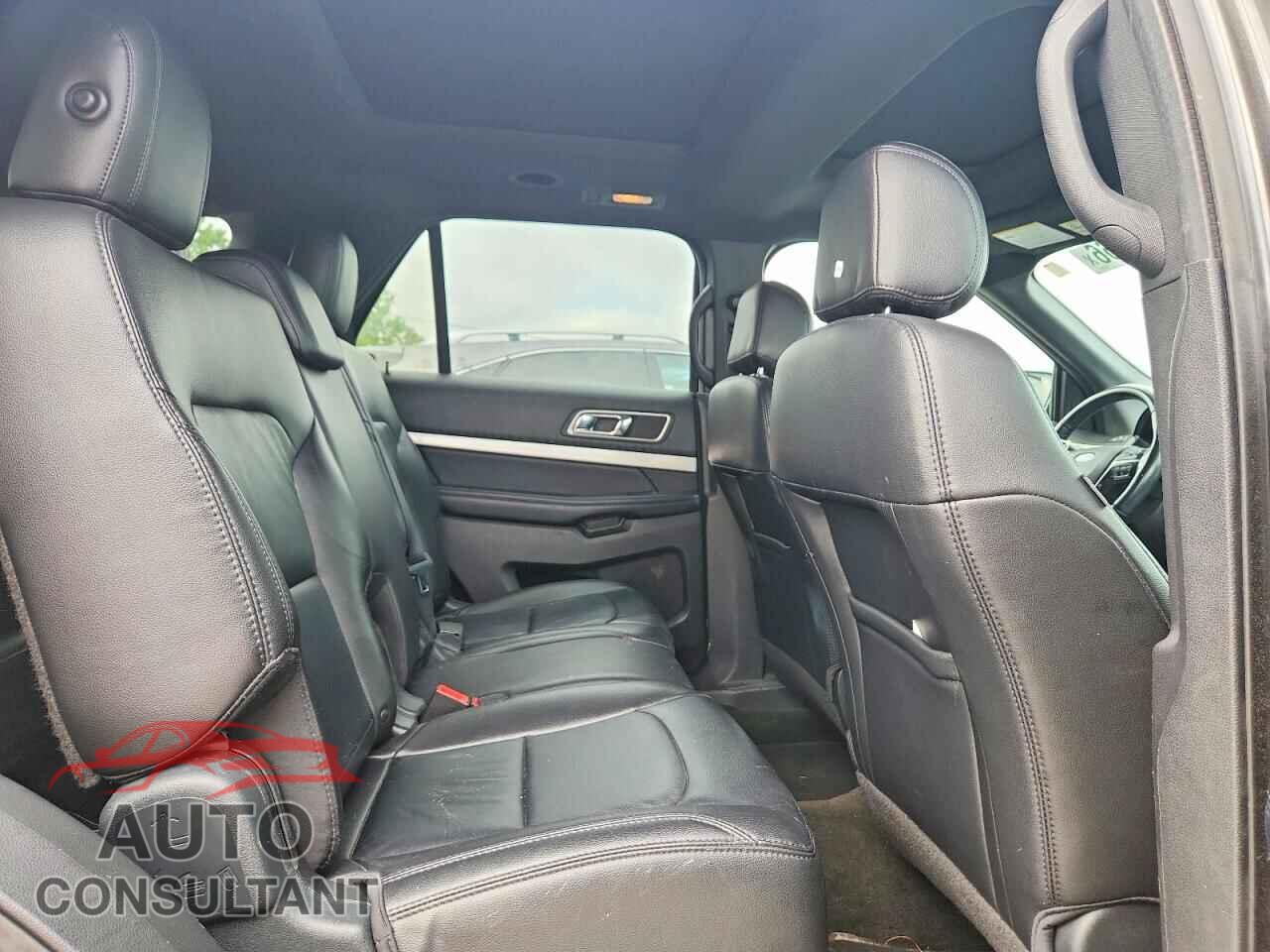 FORD EXPLORER 2017 - 1FM5K8D85HGD20623