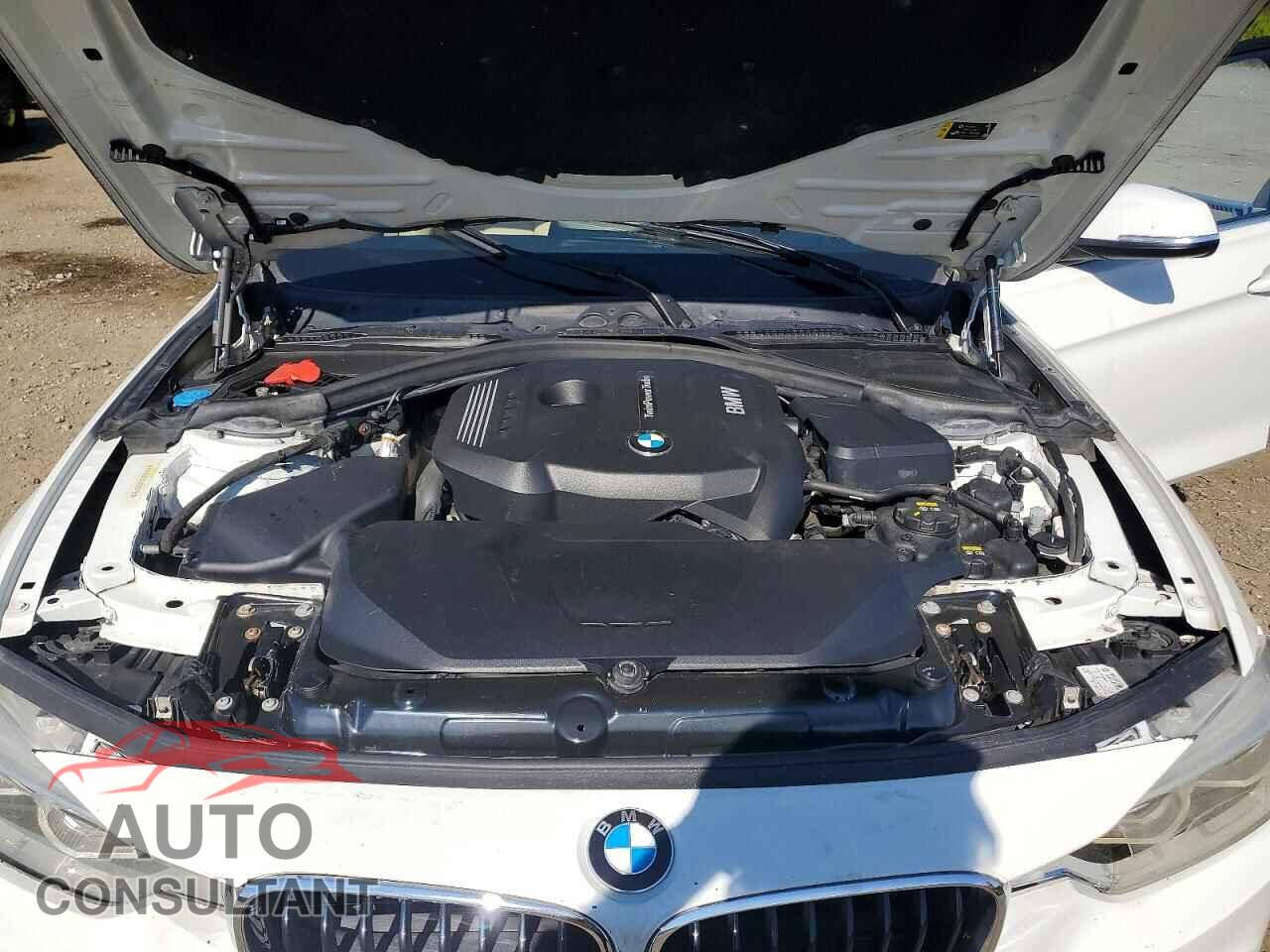 BMW 3 SERIES 2018 - WBA8D9C50JEB35793