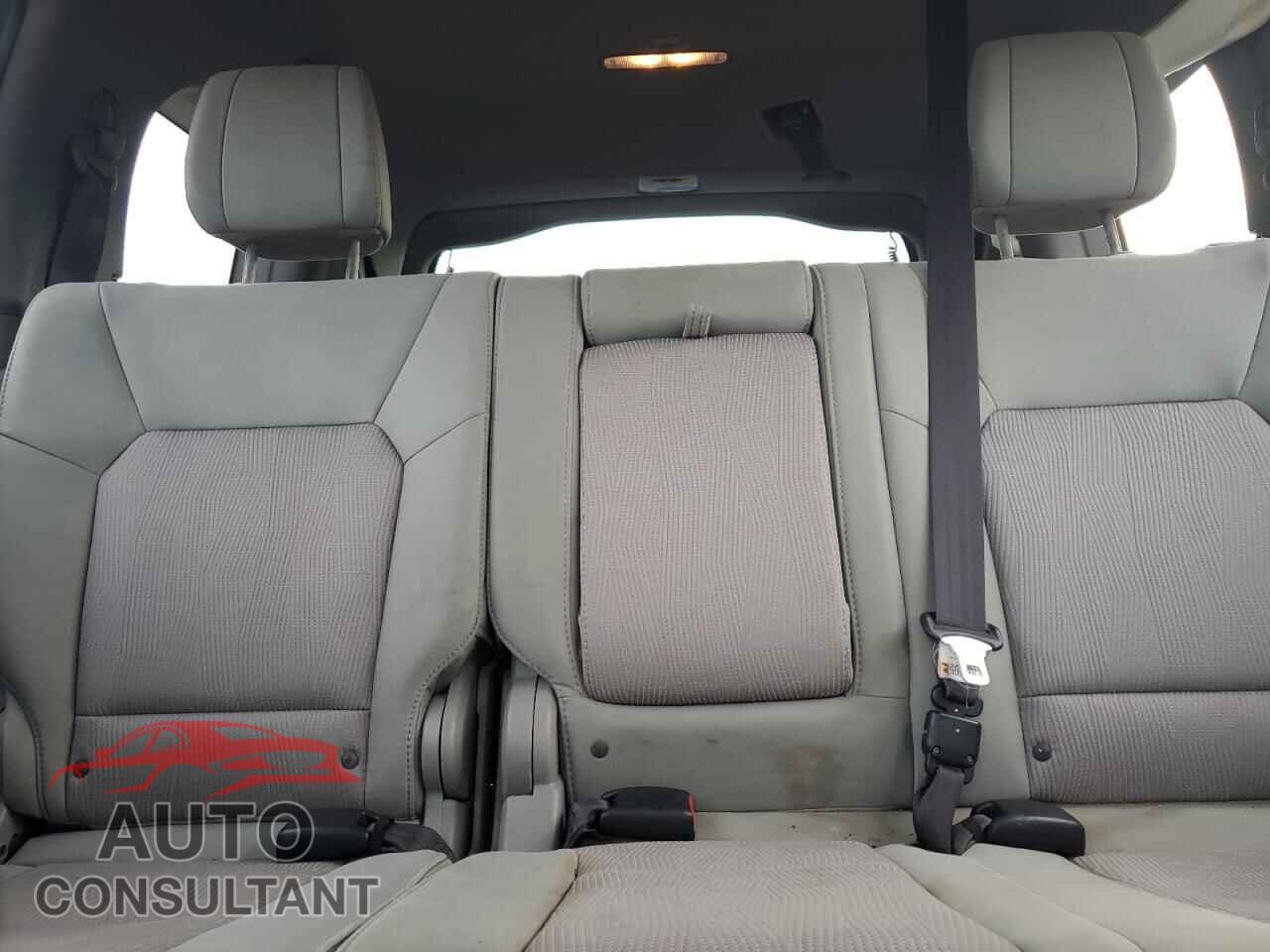 HONDA PILOT 2013 - 5FNYF4H4XDB026564