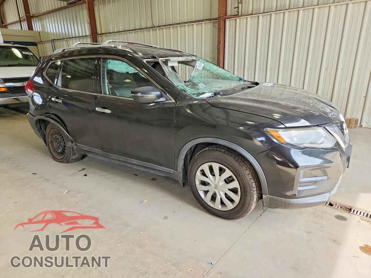 NISSAN ROGUE 2017 - KNMAT2MV4HP541956
