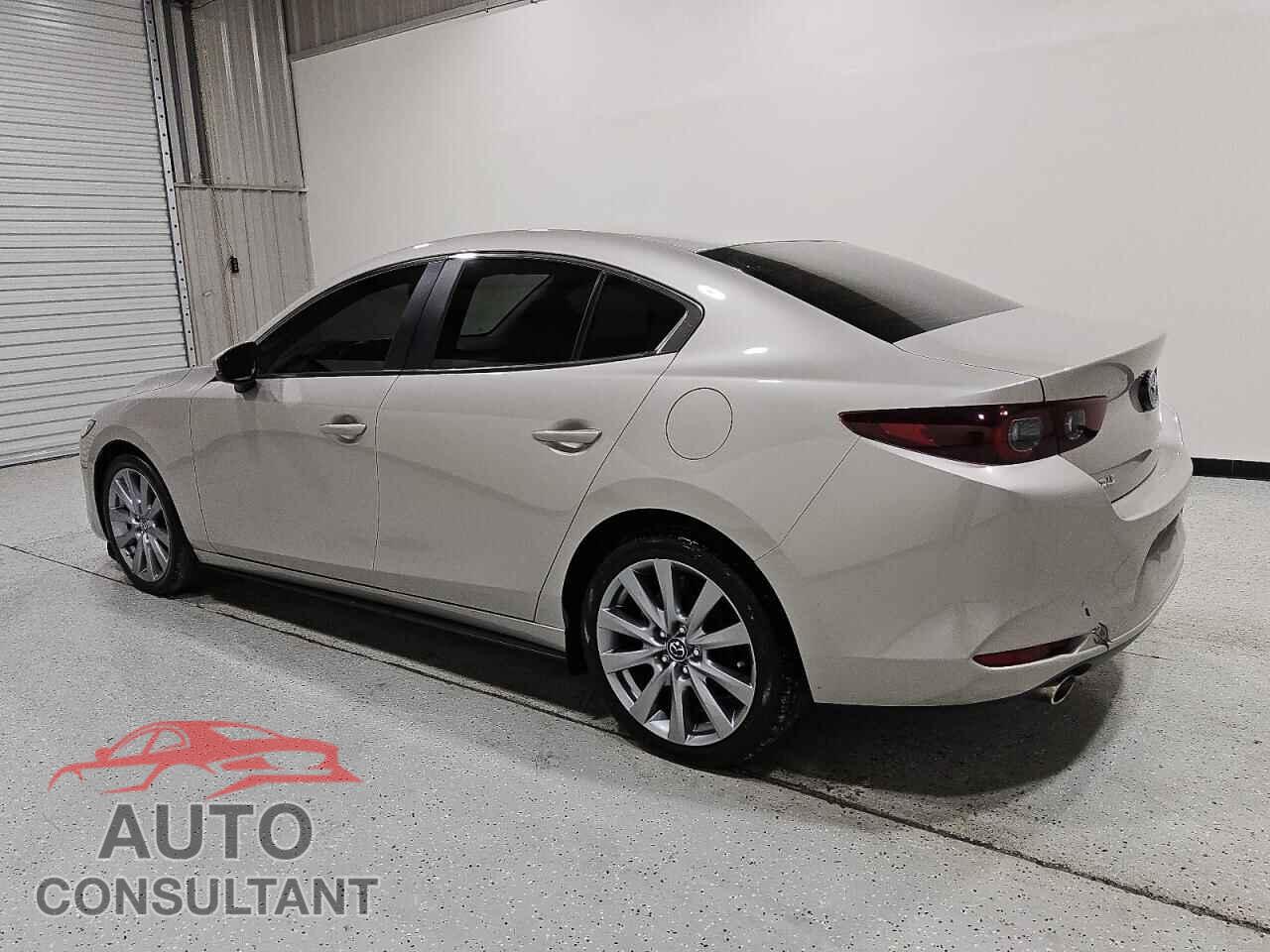 MAZDA 3 2023 - 3MZBPABM8PM372152