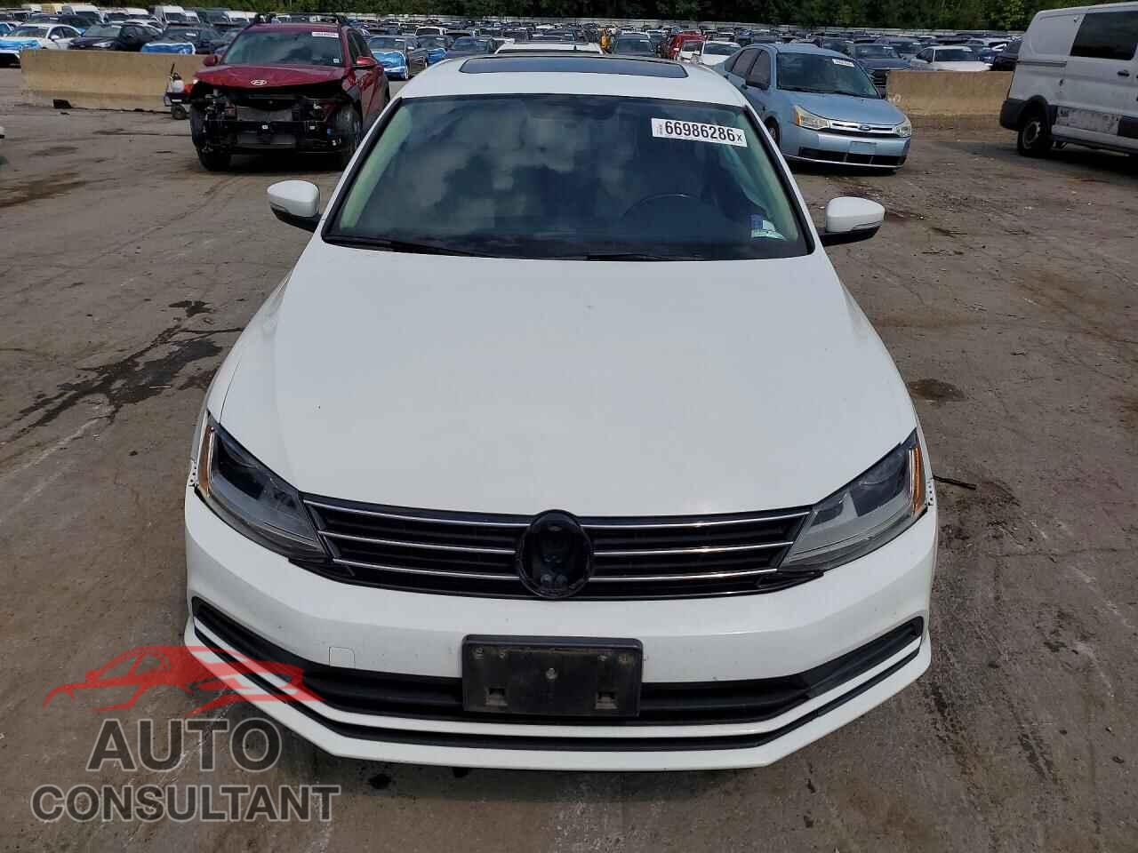 VOLKSWAGEN JETTA 2017 - 3VWDB7AJ3HM231363