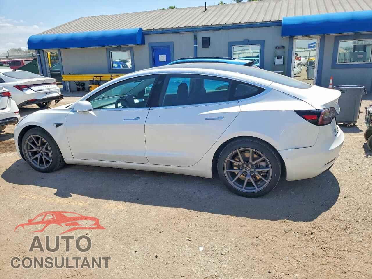 TESLA MODEL 3 2020 - 5YJ3E1EB0LF665145