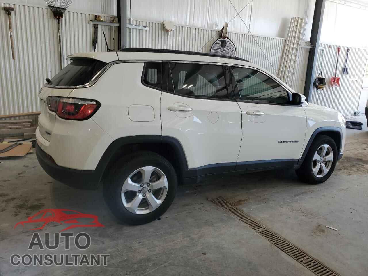 JEEP COMPASS 2019 - 3C4NJDBB7KT597632