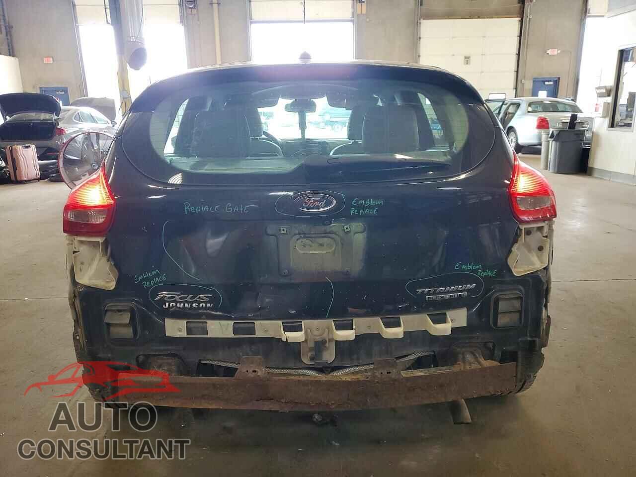 FORD FOCUS 2015 - 1FADP3N22FL294071