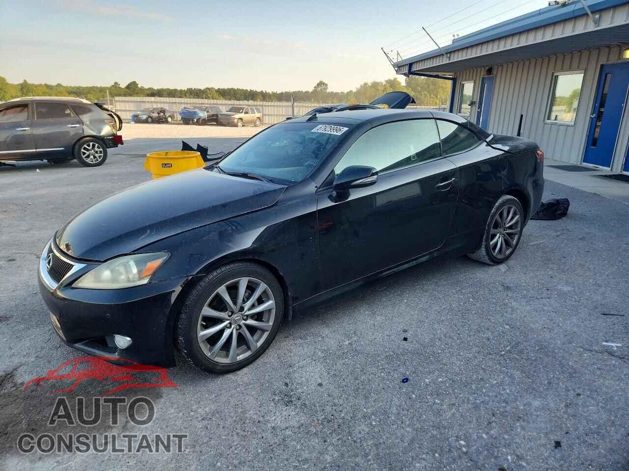 LEXUS IS 2014 - JTHFF2C22E2529896