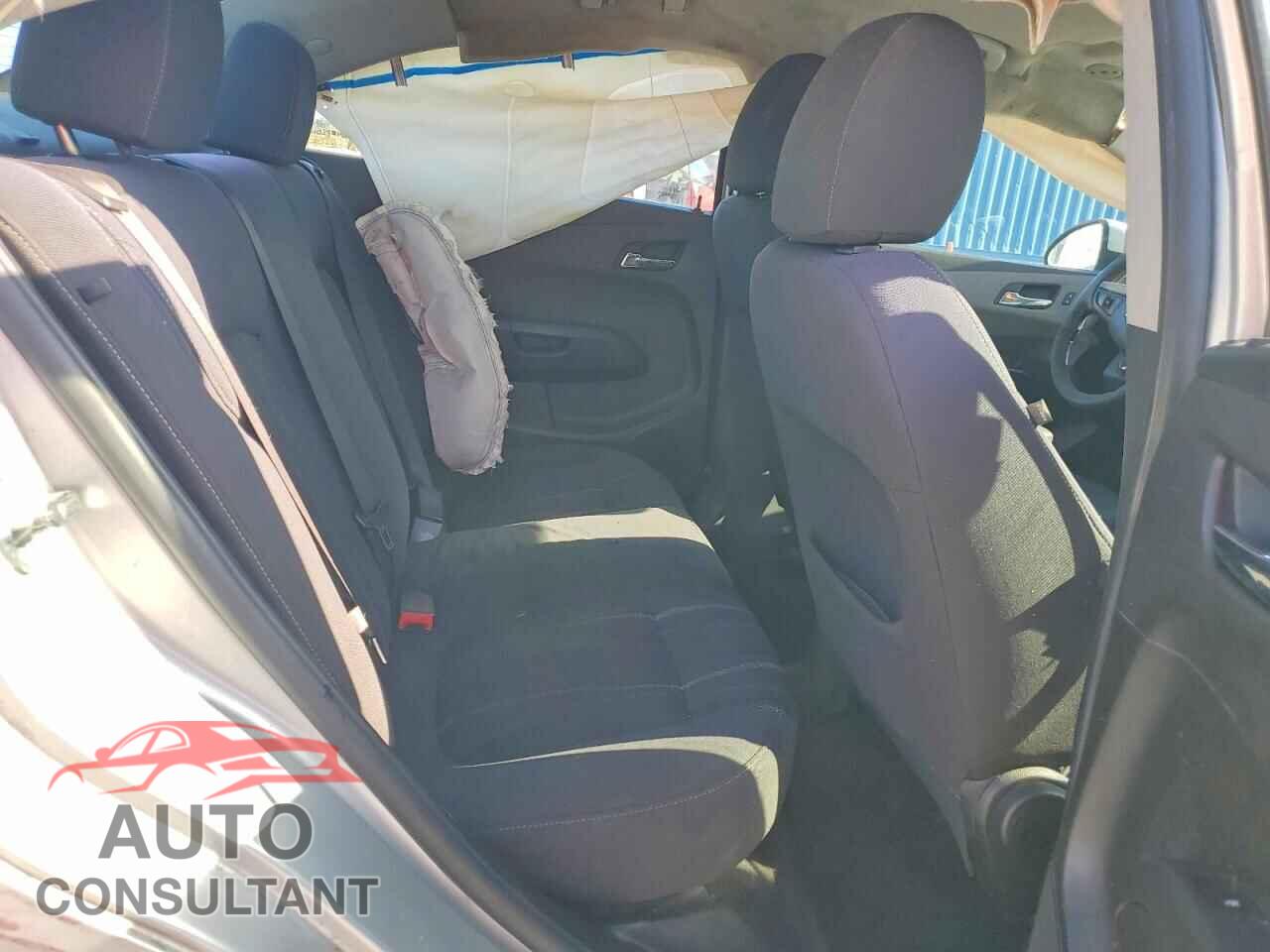 CHEVROLET SONIC 2017 - 1G1JD5SH9H4112432