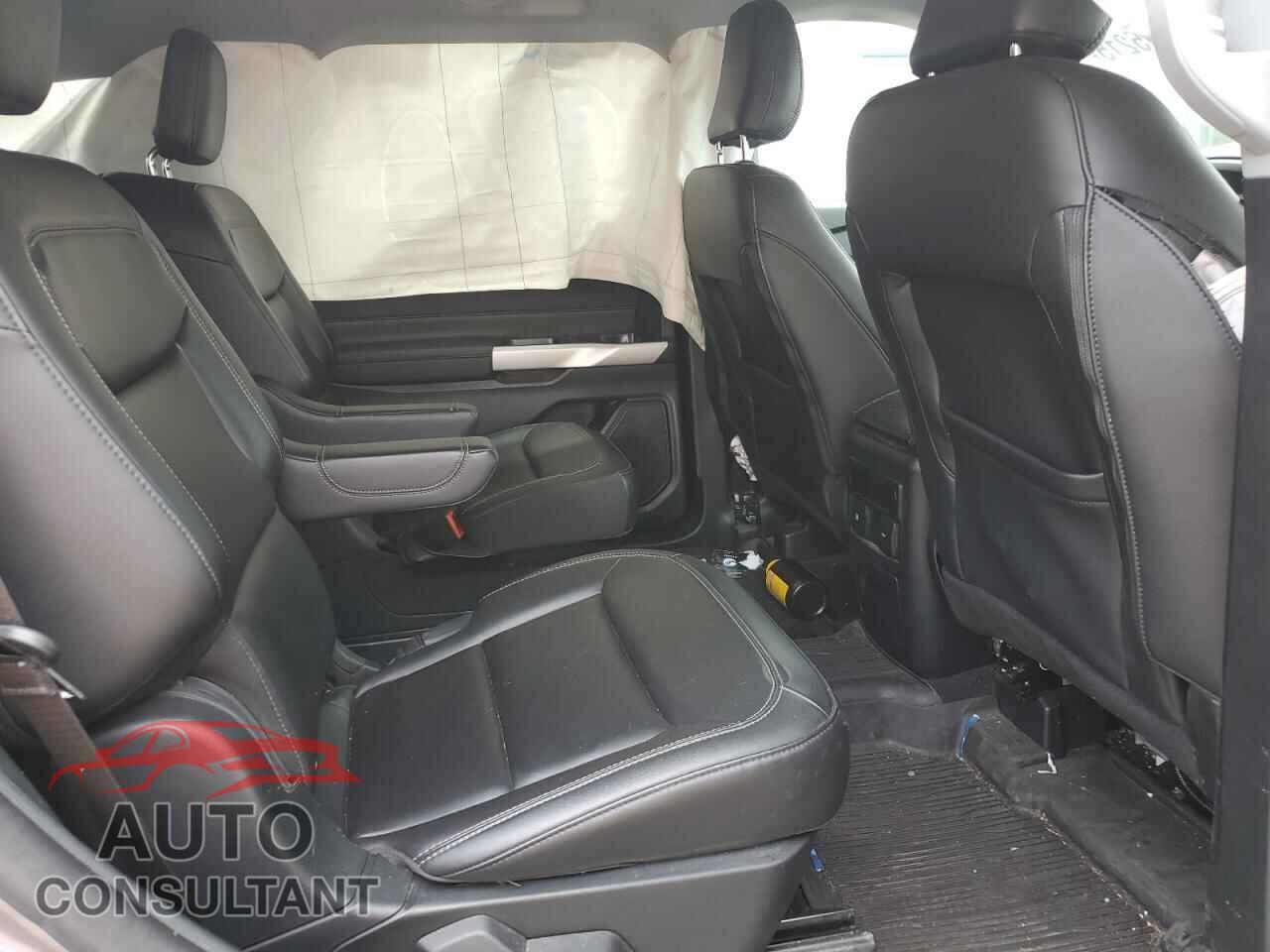 FORD EXPLORER 2023 - 1FMSK8DH1PGB08920