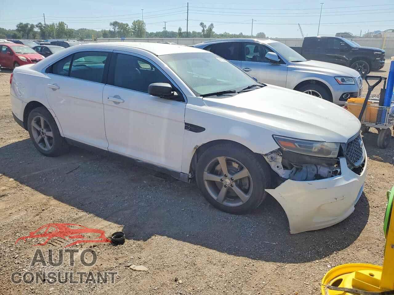 FORD TAURUS 2015 - 1FAHP2L82FG102336