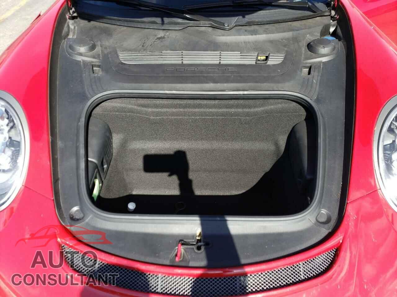 PORSCHE 911 2018 - WP0AC2A99JS175129