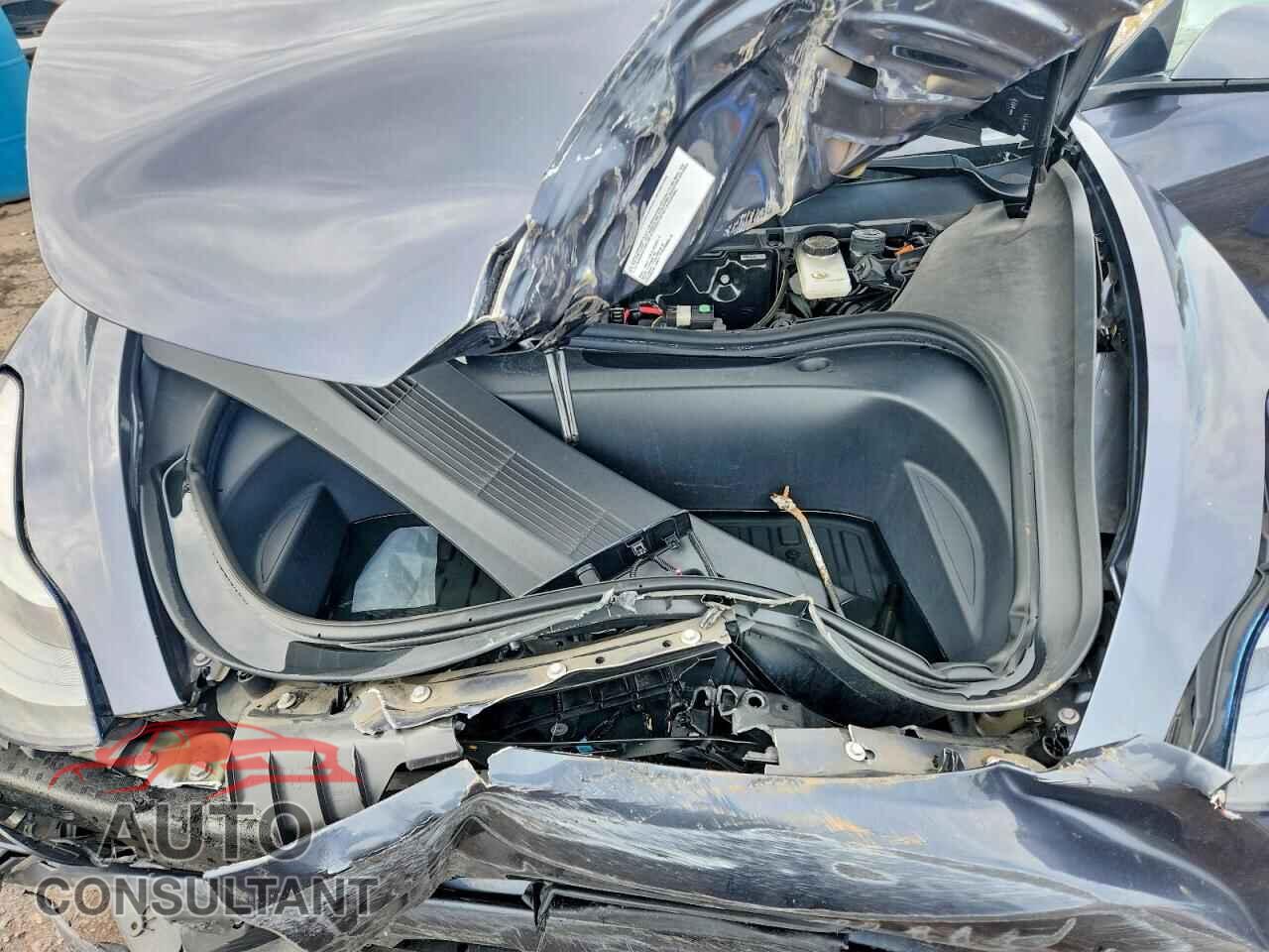 TESLA MODEL 3 2023 - 5YJ3E1EA9PF438131
