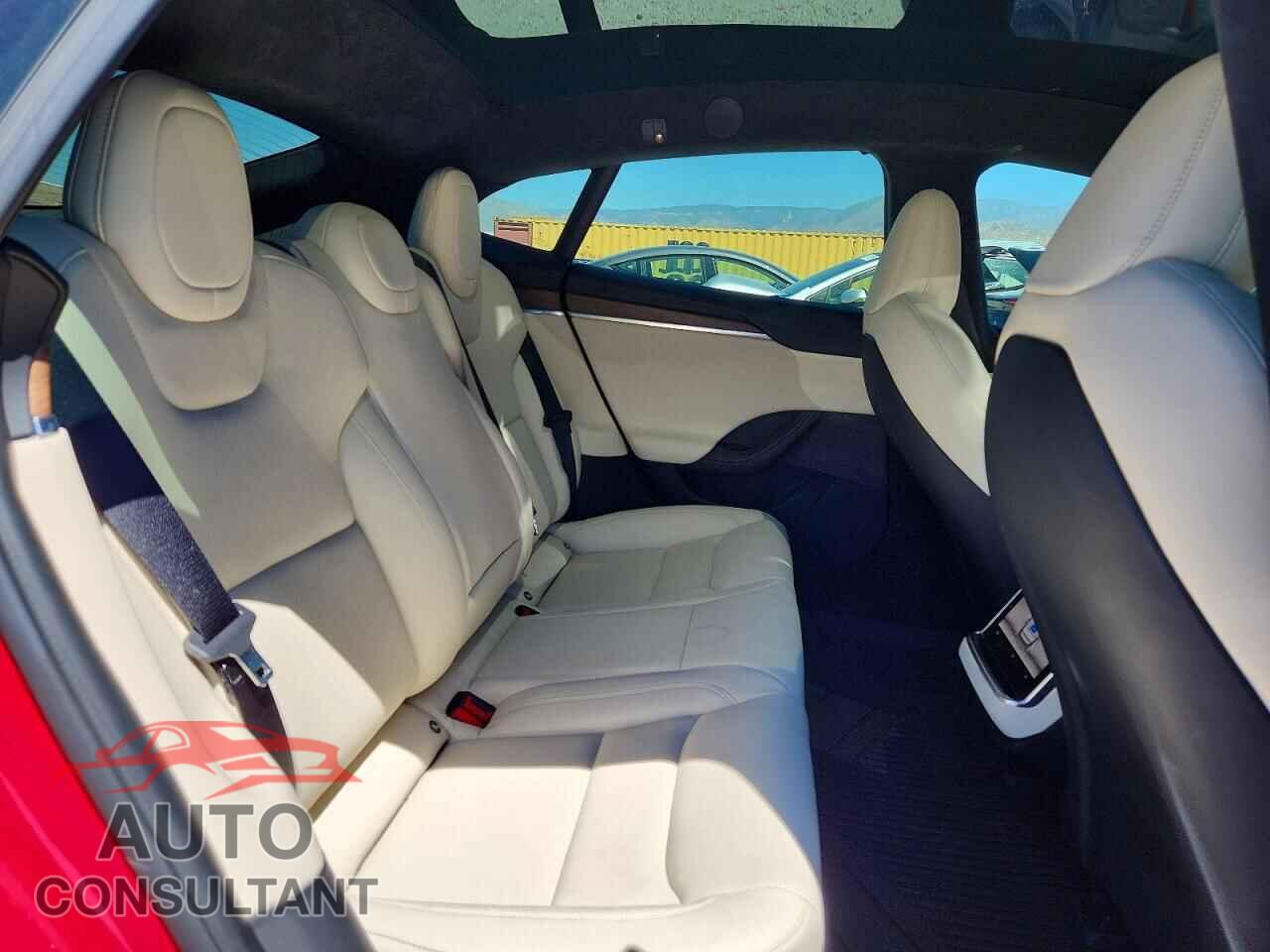 TESLA MODEL 3 2022 - 5YJSA1E53NF467499