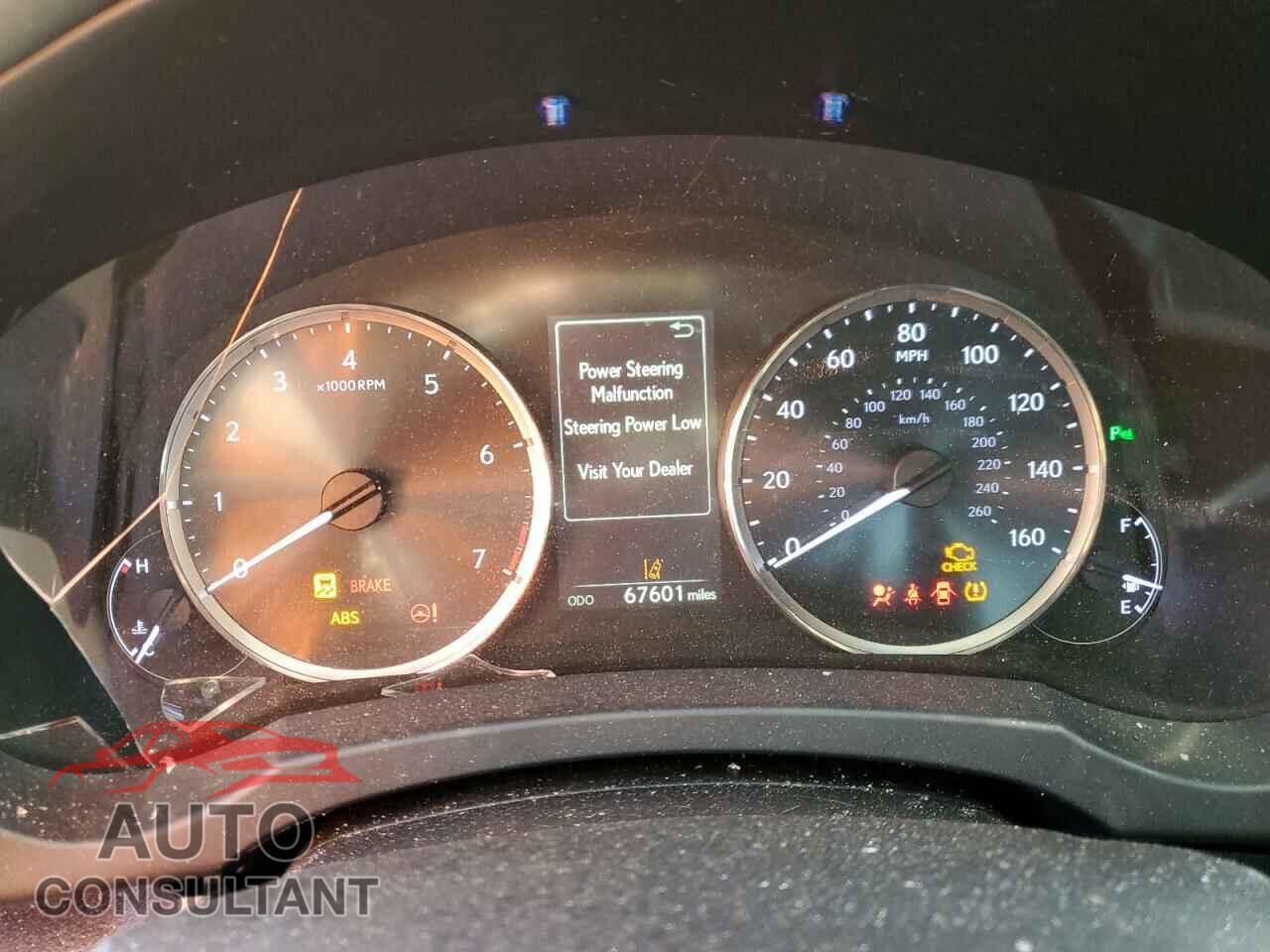 LEXUS IS 2017 - JTHCM1D22H5019875